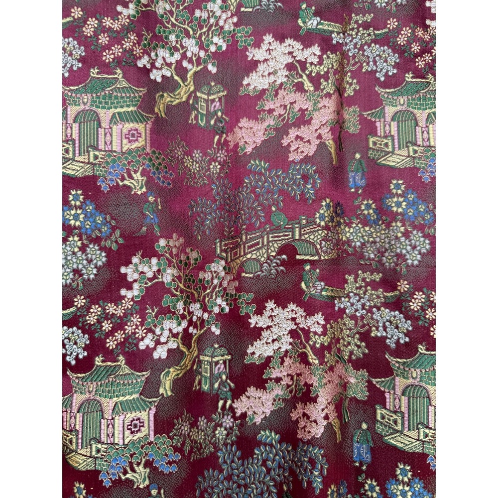 Vintage Ying Tai Co Smoking Jacket Purple Silk Brocade Village Scenes 46 B 1940s - Picture 6 of 16